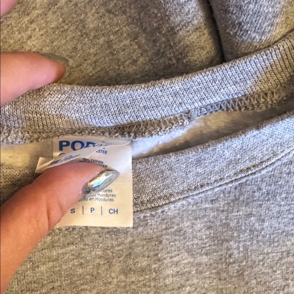 Holiday sweatshirts size small - Picture 3 of 4